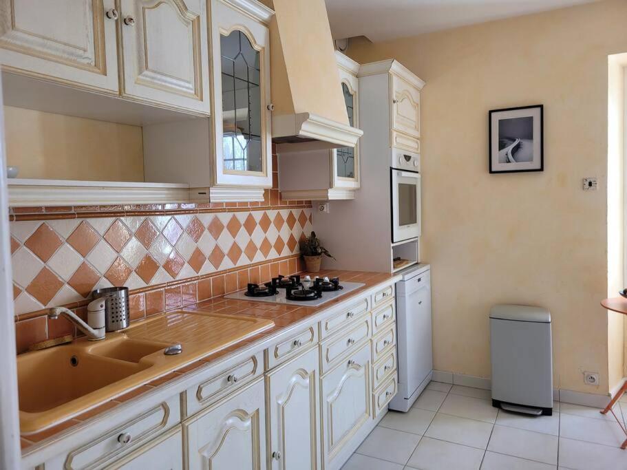 Maison Au Calme A 2 Pas Du Port Cancale Eksteriør bilde